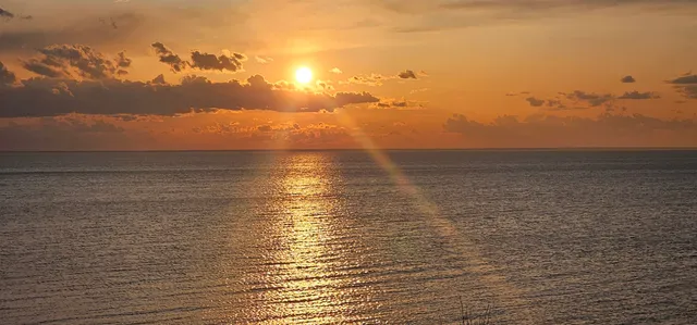 $895,000 | 1150 Bayshore Road, Brussels, WI 54204