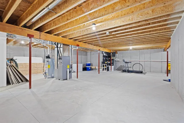 $895,000 | 1150 Bayshore Road, Brussels, WI 54204