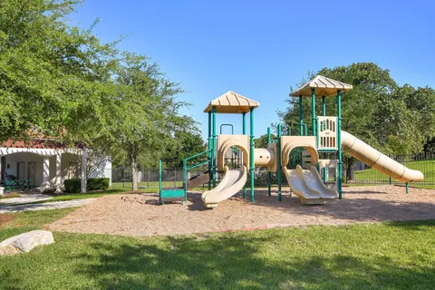 $2,339,000 | 2901 Demona Drive, Austin, TX 78733