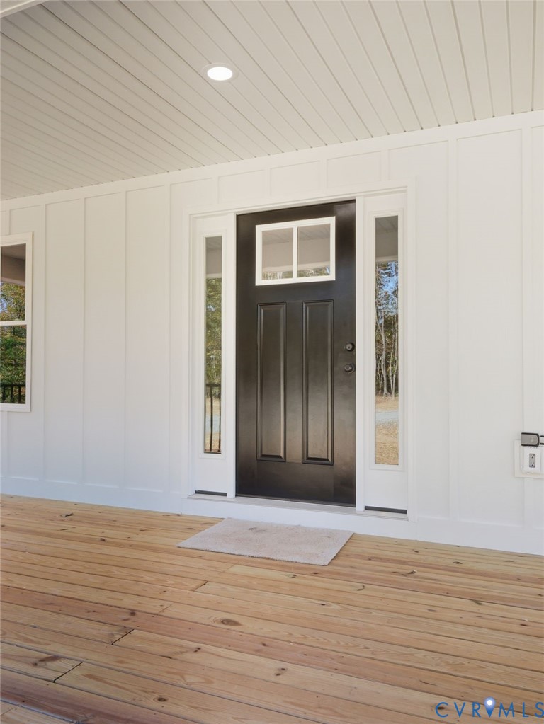 4301 Worsham Road Powhatan, VA 23139 - Photo 3 of 33 a view of entryway with wooden floor