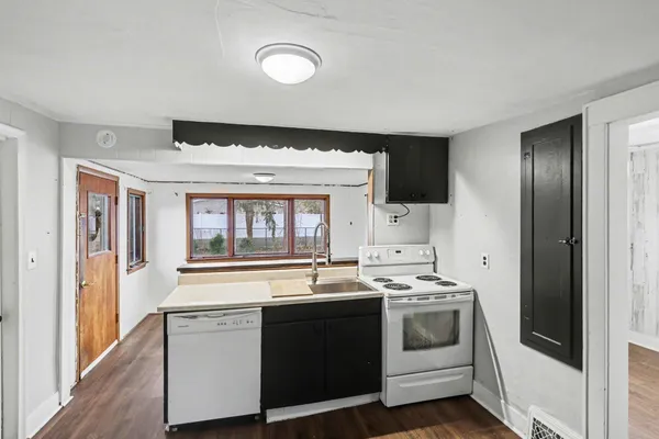 $219,900 | 308 South Center Street, Stockbridge, MI 49285