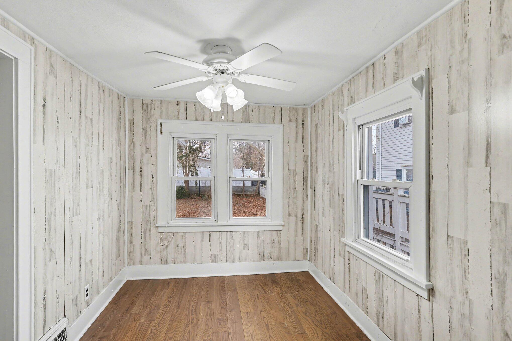 308 South Center Street Stockbridge, MI 49285 - Photo 7 of 19 010_file_2436