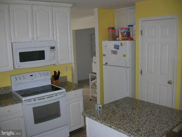 12311 Snowden Woods Road Laurel, MD 20708 - Photo 4 of 26 Kitchen
