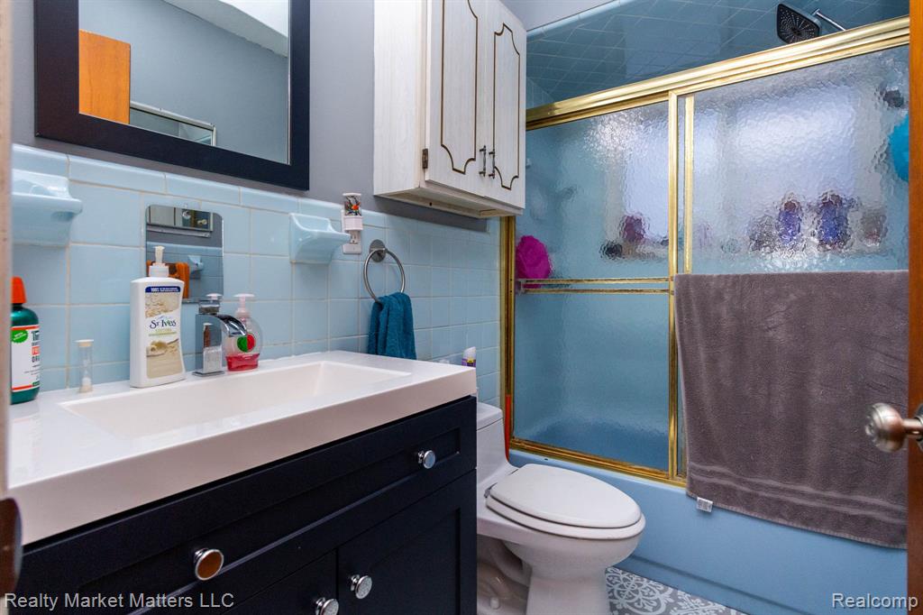 176 Dickenson Street Romeo, MI 48065 - Photo 7 of 15 Gallery Image 7