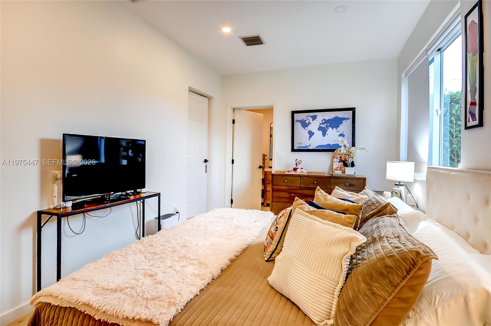 3641 Southwest 13th Terrace Miami, FL 33145 - Photo 21 of 51