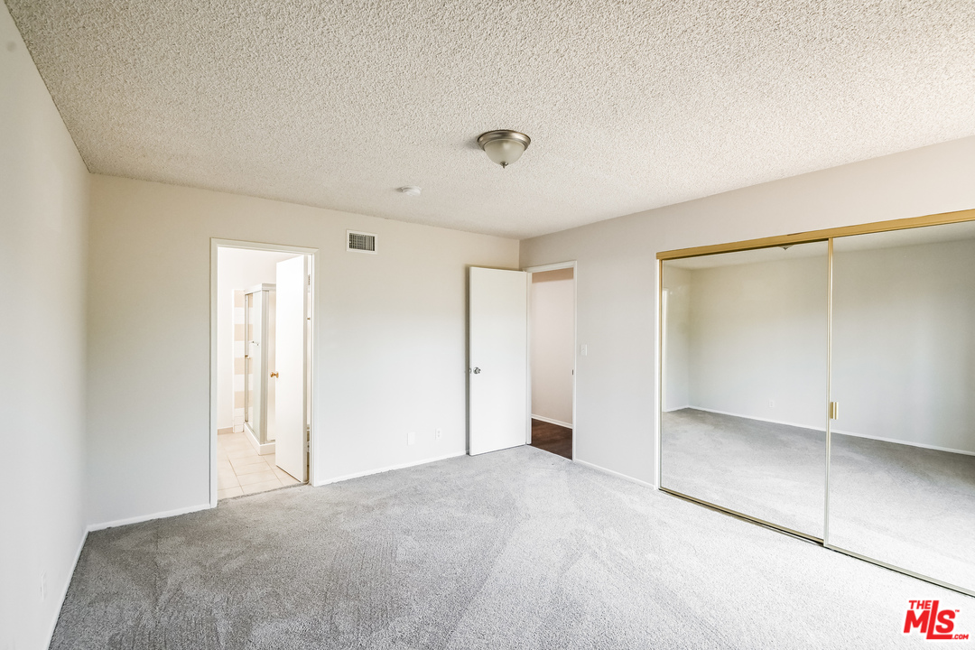 939 Erringer Road Simi Valley, CA 93065 - Photo 20 of 27