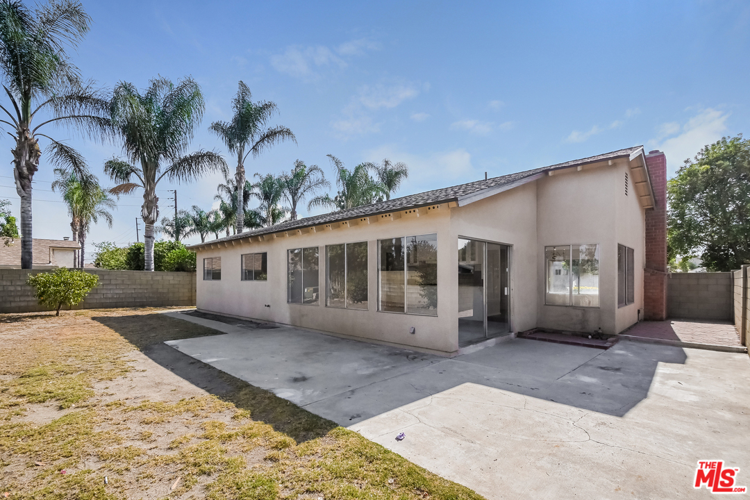 939 Erringer Road Simi Valley, CA 93065 - Photo 27 of 27