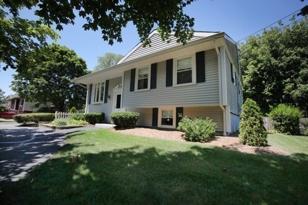 9 Harlow Road Marshfield, MA 02050 - Photo 16 of 21 Gallery Image 16