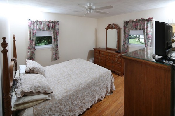9 Harlow Road Marshfield, MA 02050 - Photo 10 of 21 Gallery Image 10
