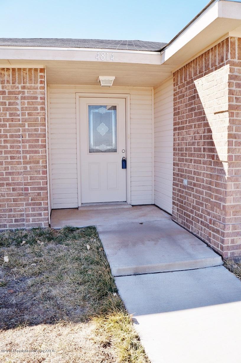 4814 Mammoth Lane Amarillo, TX 79110 - Photo 3 of 19 a view of front door