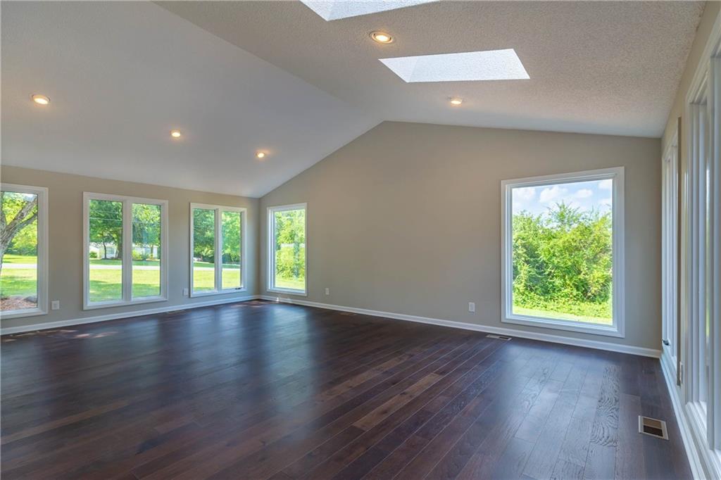 4160 H E Propst Road Maiden, NC 28650 - Photo 14 of 30 Gallery Image 14