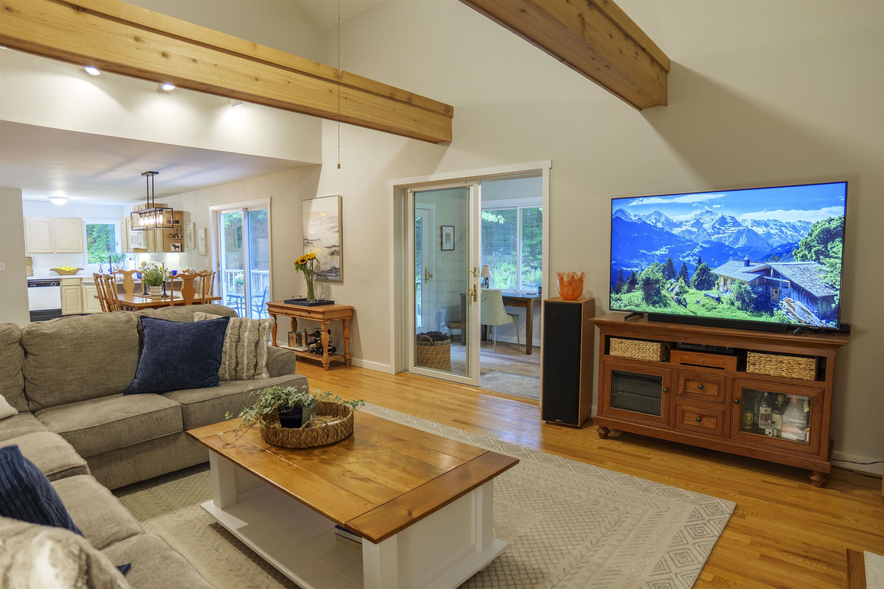 38 Yeaw Road Dover, VT 05341 - Photo 11 of 42