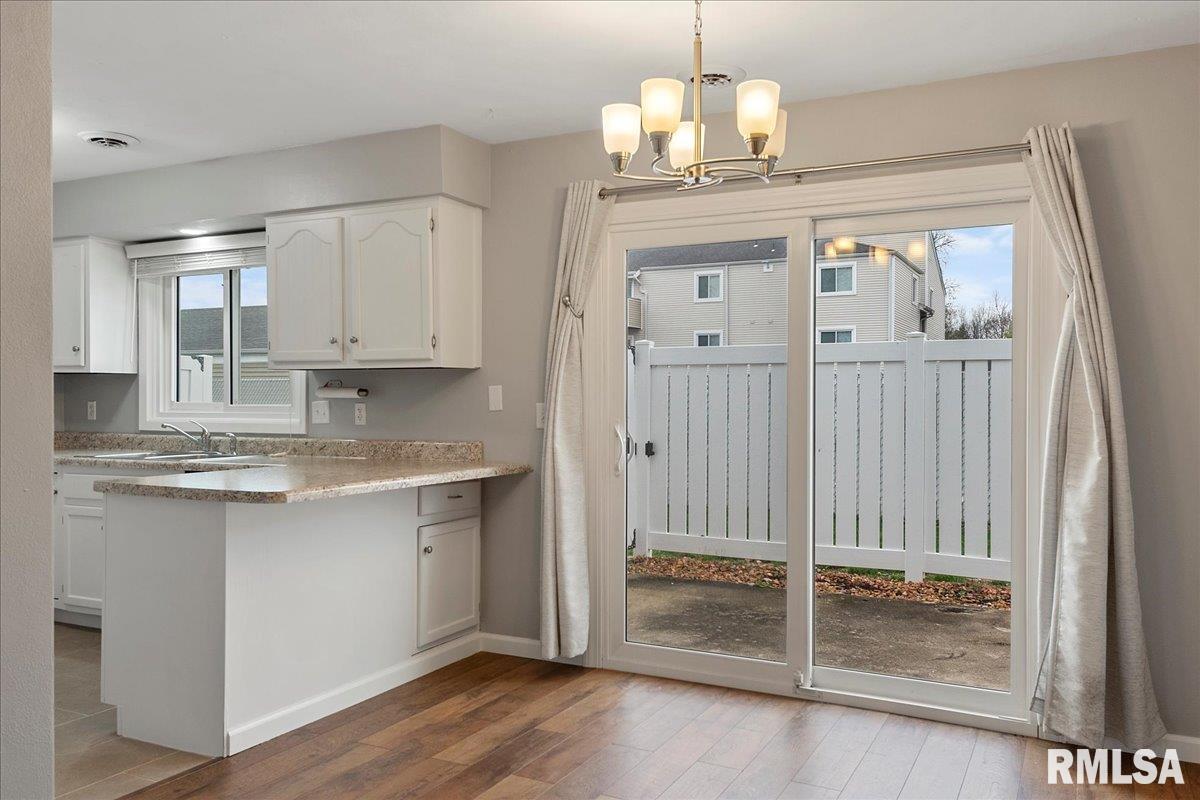54 Brookside Place Springfield, IL 62704 - Photo 13 of 36 Gallery Image 13