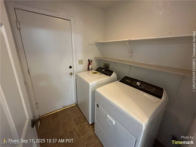 $2,024 | 3120 North Leafwood Street, Las Vegas, NV 89108