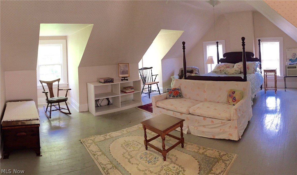 3052 Chadbourne Road Cleveland, OH 44120 - Photo 20 of 25 Gallery Image 20