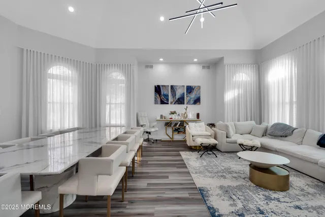 $974,999 | 9 Dominion Drive, Jackson, NJ 08527