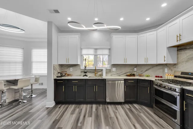 $974,999 | 9 Dominion Drive, Jackson, NJ 08527