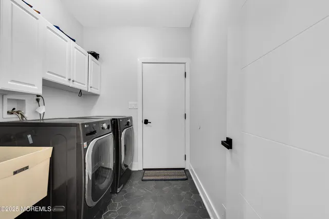 $974,999 | 9 Dominion Drive, Jackson, NJ 08527