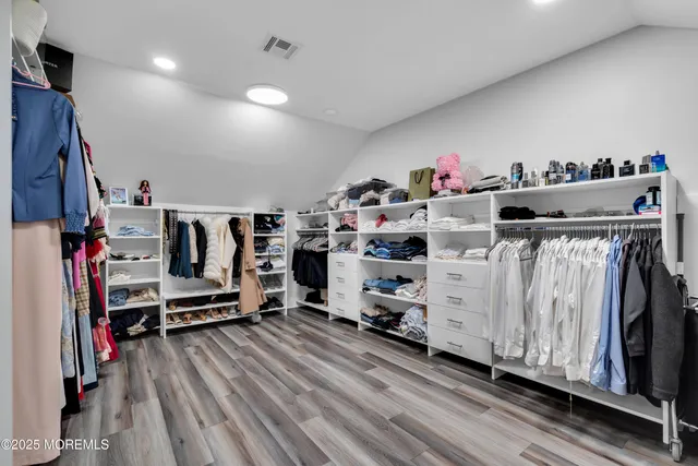 $974,999 | 9 Dominion Drive, Jackson, NJ 08527