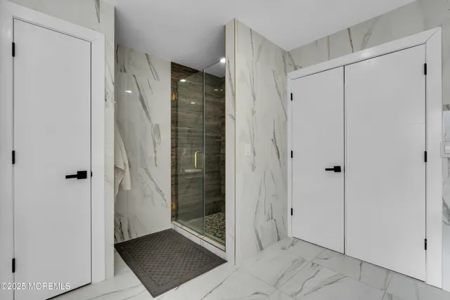 $974,999 | 9 Dominion Drive, Jackson, NJ 08527