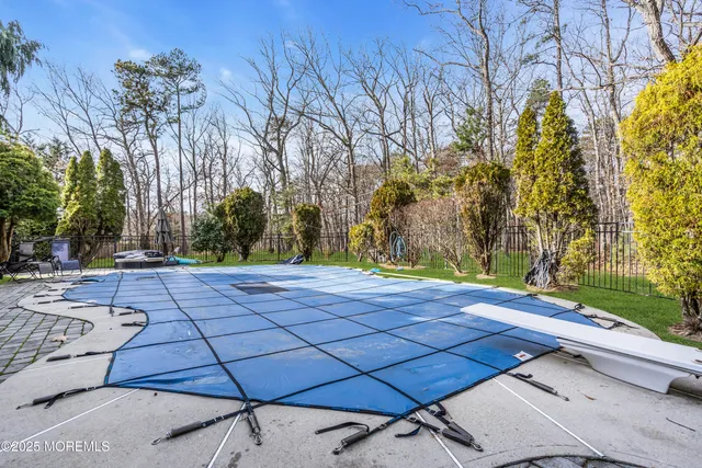 $974,999 | 9 Dominion Drive, Jackson, NJ 08527