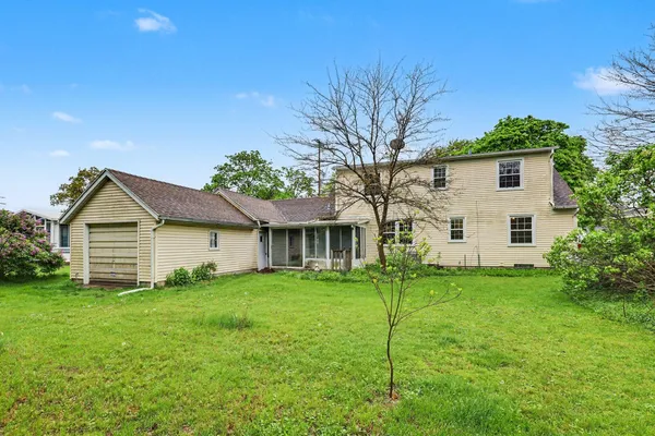 $349,900 | 4463 Billmar Street Southwest, Grandville, MI 49418