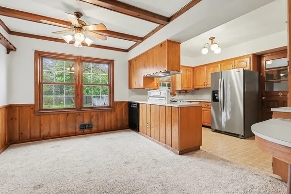 $349,900 | 4463 Billmar Street Southwest, Grandville, MI 49418