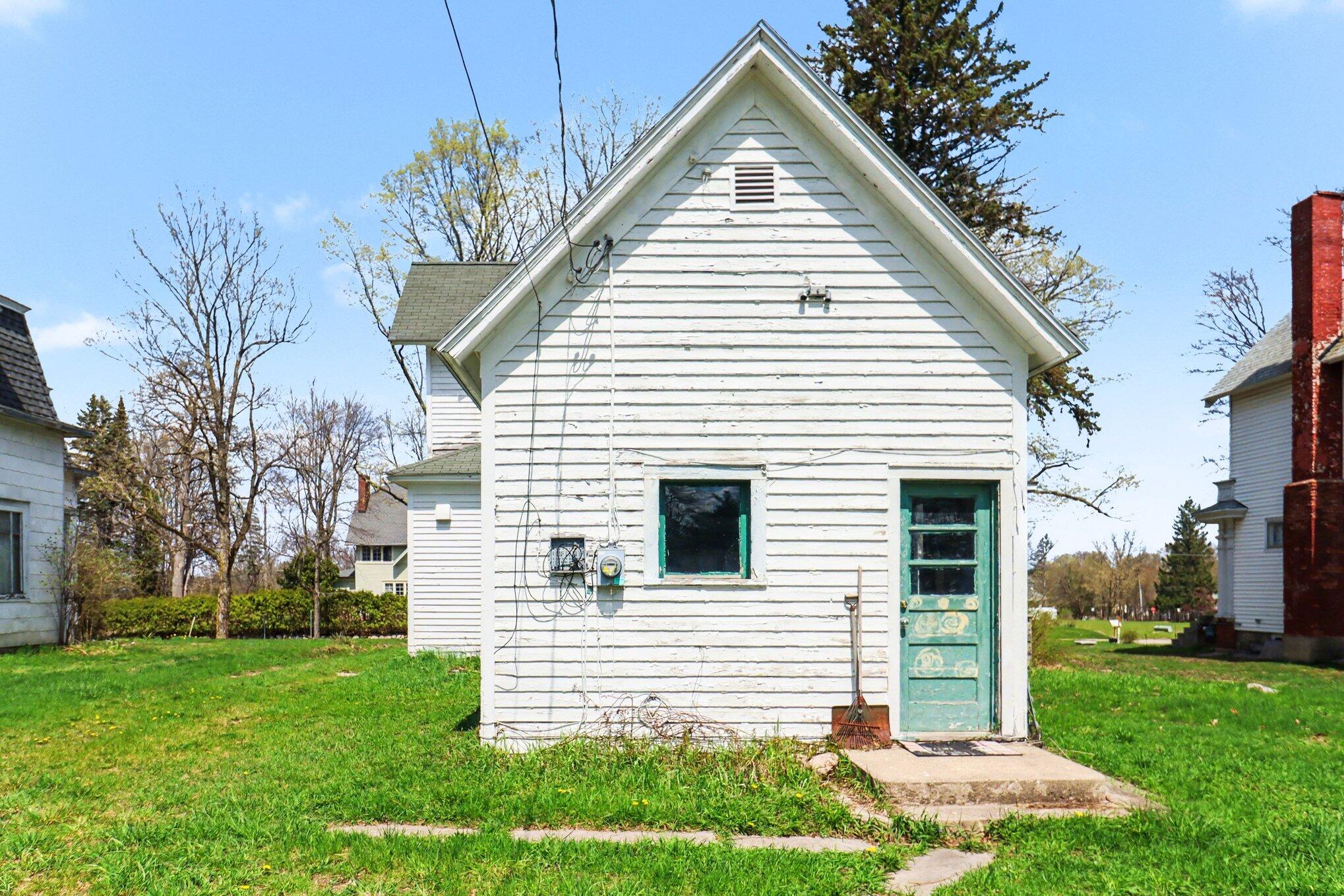 423 West Upton Avenue Reed City, MI 49677 - Photo 20 of 27 021_file_7631