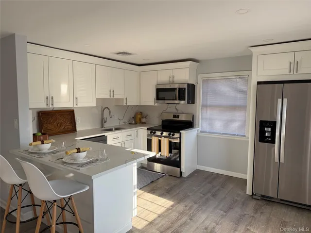 $2,850 | 1 East Main Street, Huntington, NY 11743