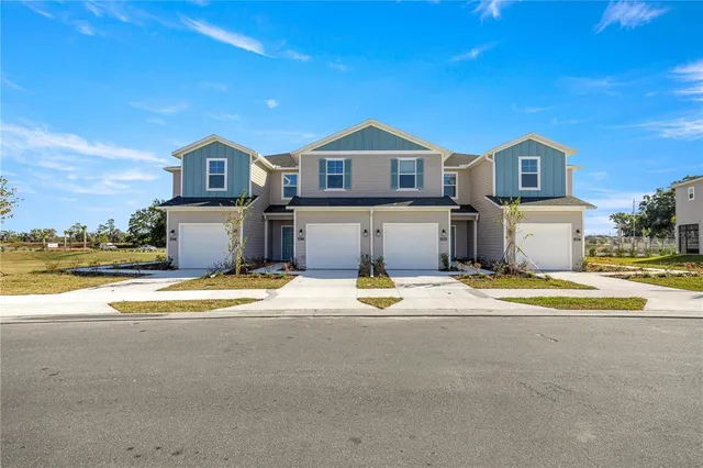 $1,800 | 4883 Southwest 81st Loop, Ocala, FL 34476