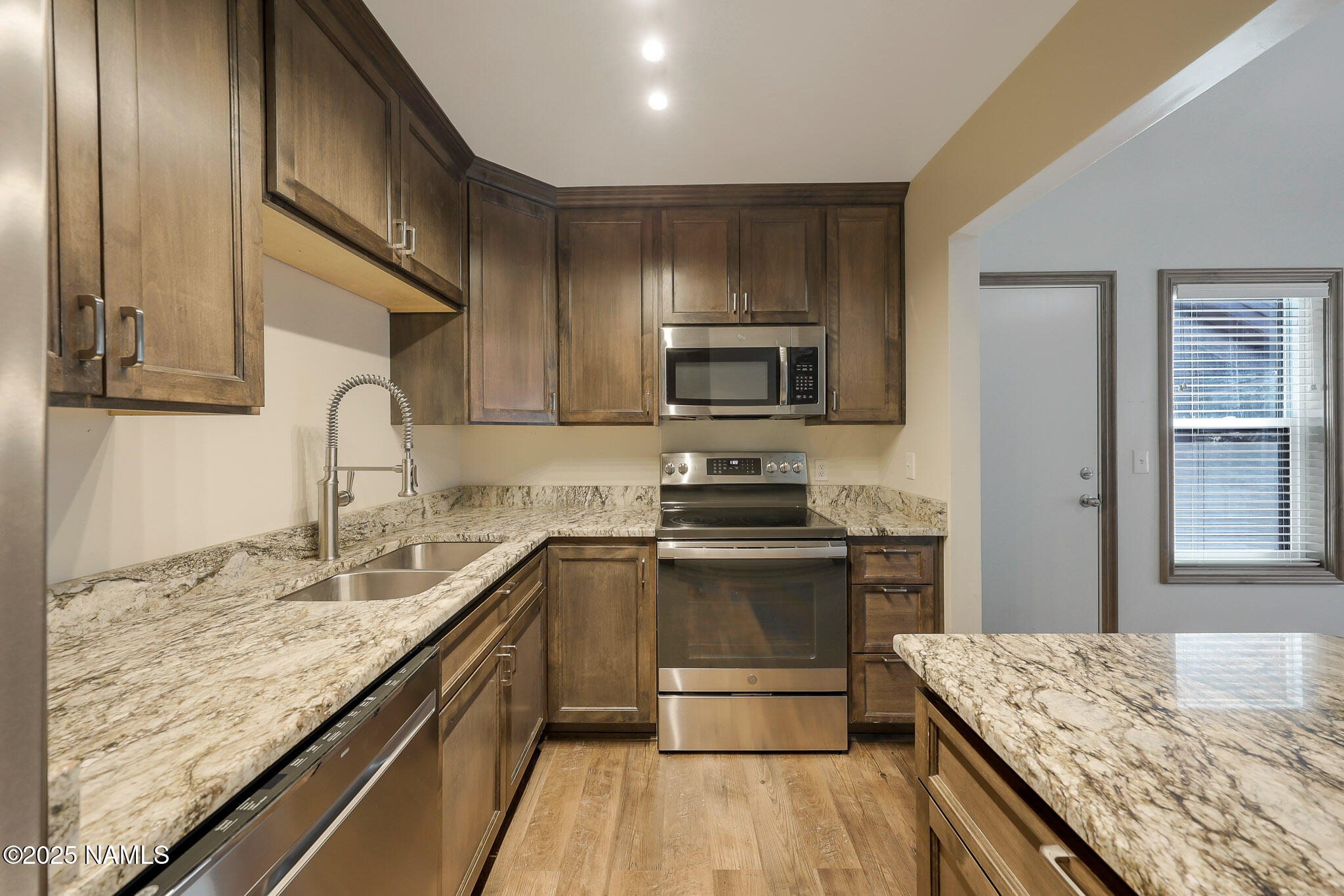 1200 South Riordan Ranch Street, Unit 36 Flagstaff, AZ 86001 - Photo 8 of 93 B (9)