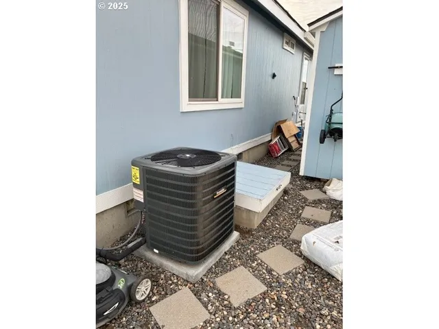 a house view with a outdoor space