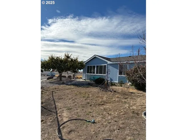 $280,000 | 3127 Southwest River View Drive, Pendleton, OR 97801