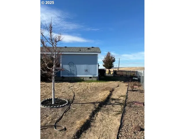 $280,000 | 3127 Southwest River View Drive, Pendleton, OR 97801