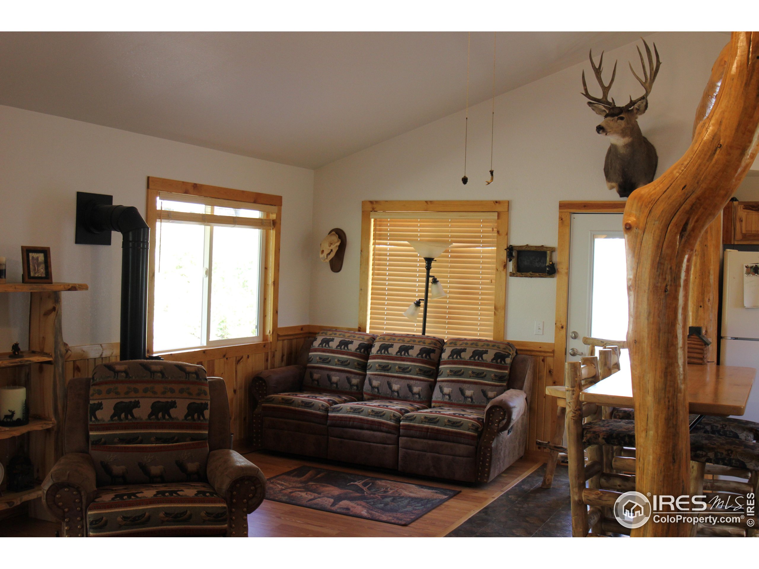 6026 County Road Cowdrey, CO 80434 - Photo 20 of 40