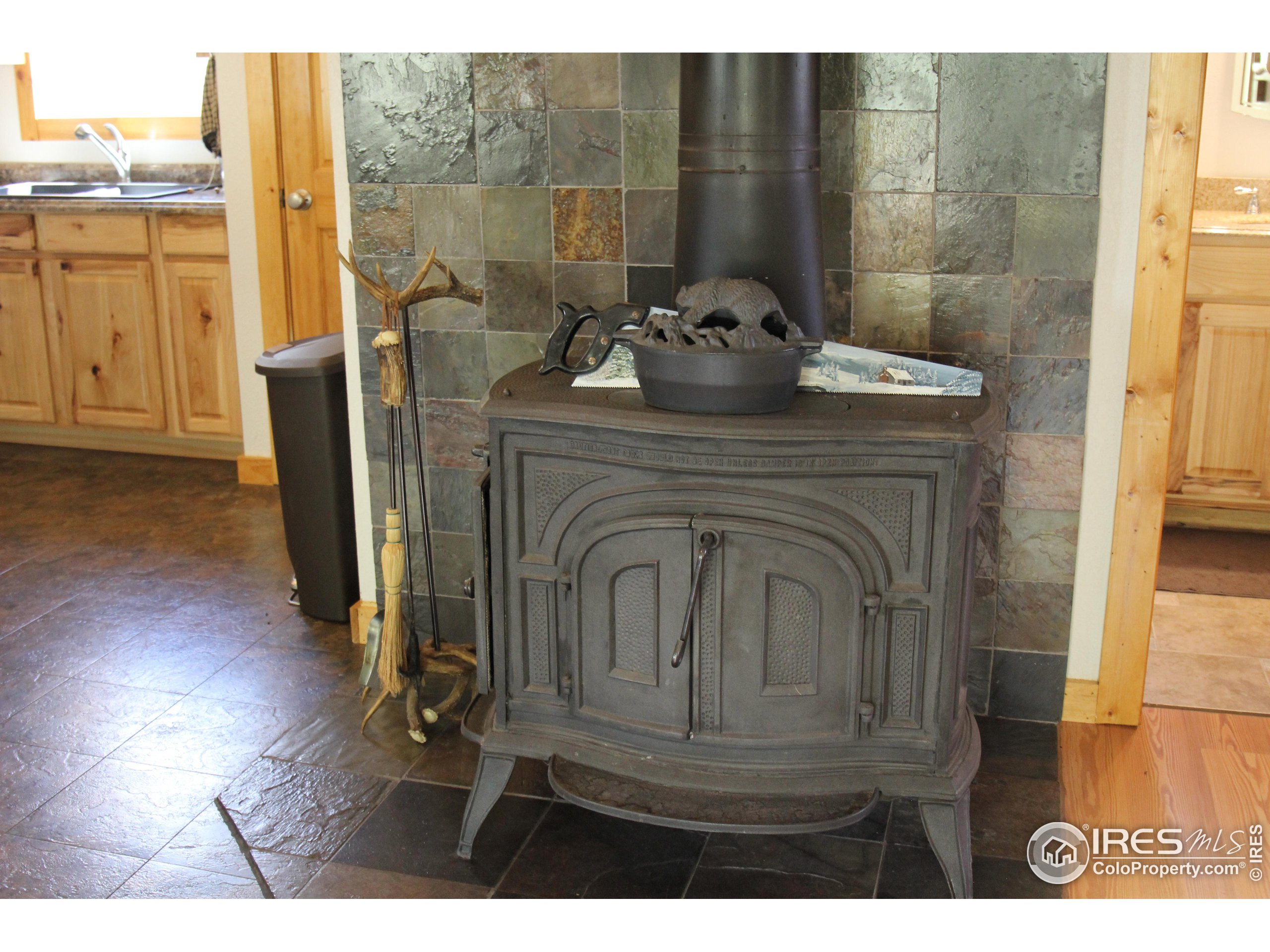 6026 County Road Cowdrey, CO 80434 - Photo 23 of 40