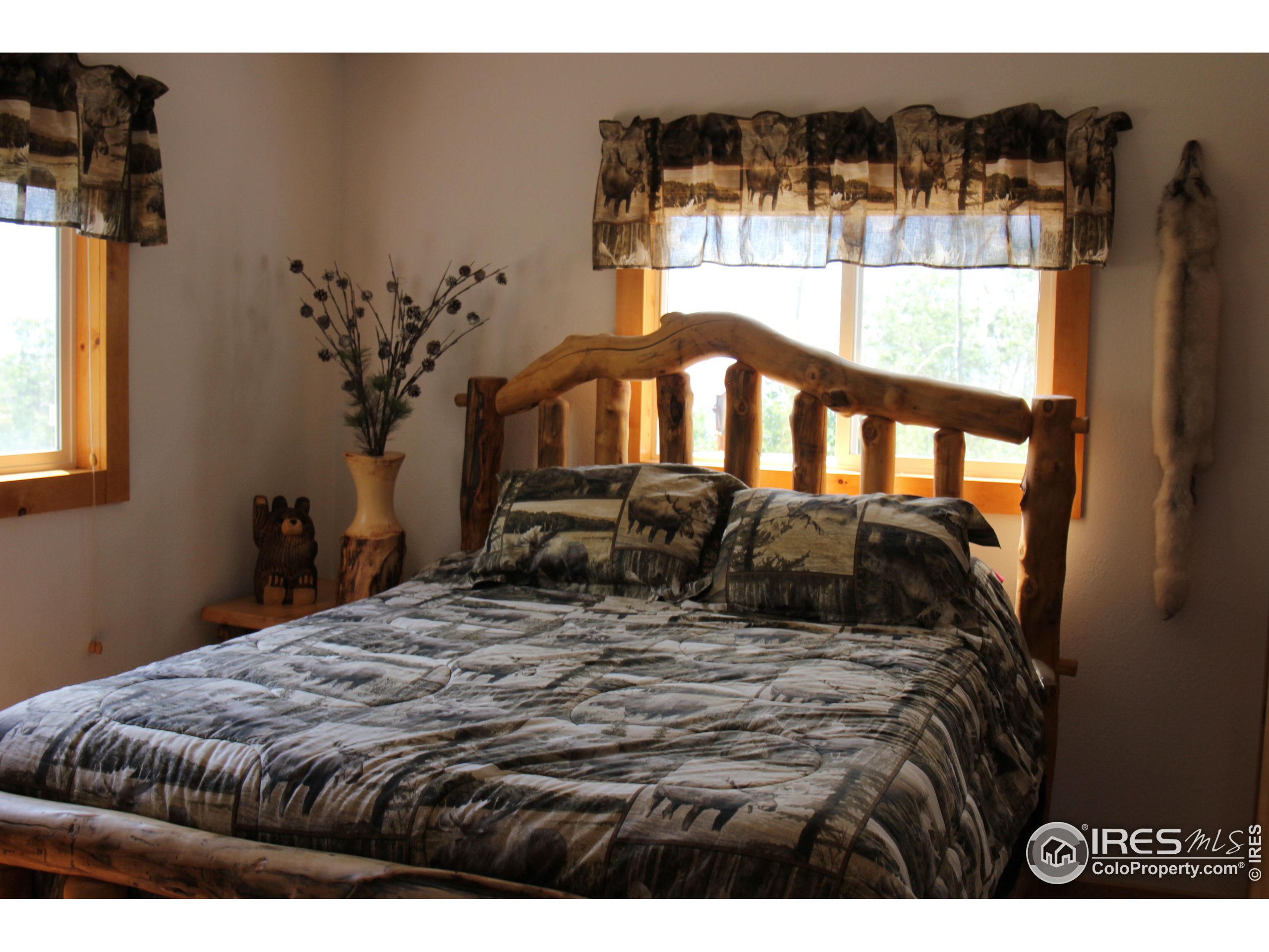 6026 County Road Cowdrey, CO 80434 - Photo 26 of 40