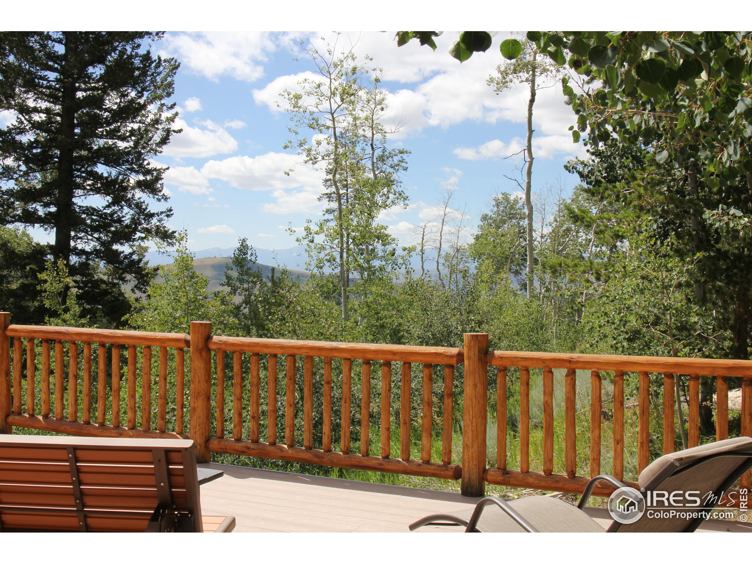 6026 County Road Cowdrey, CO 80434 - Photo 5 of 40