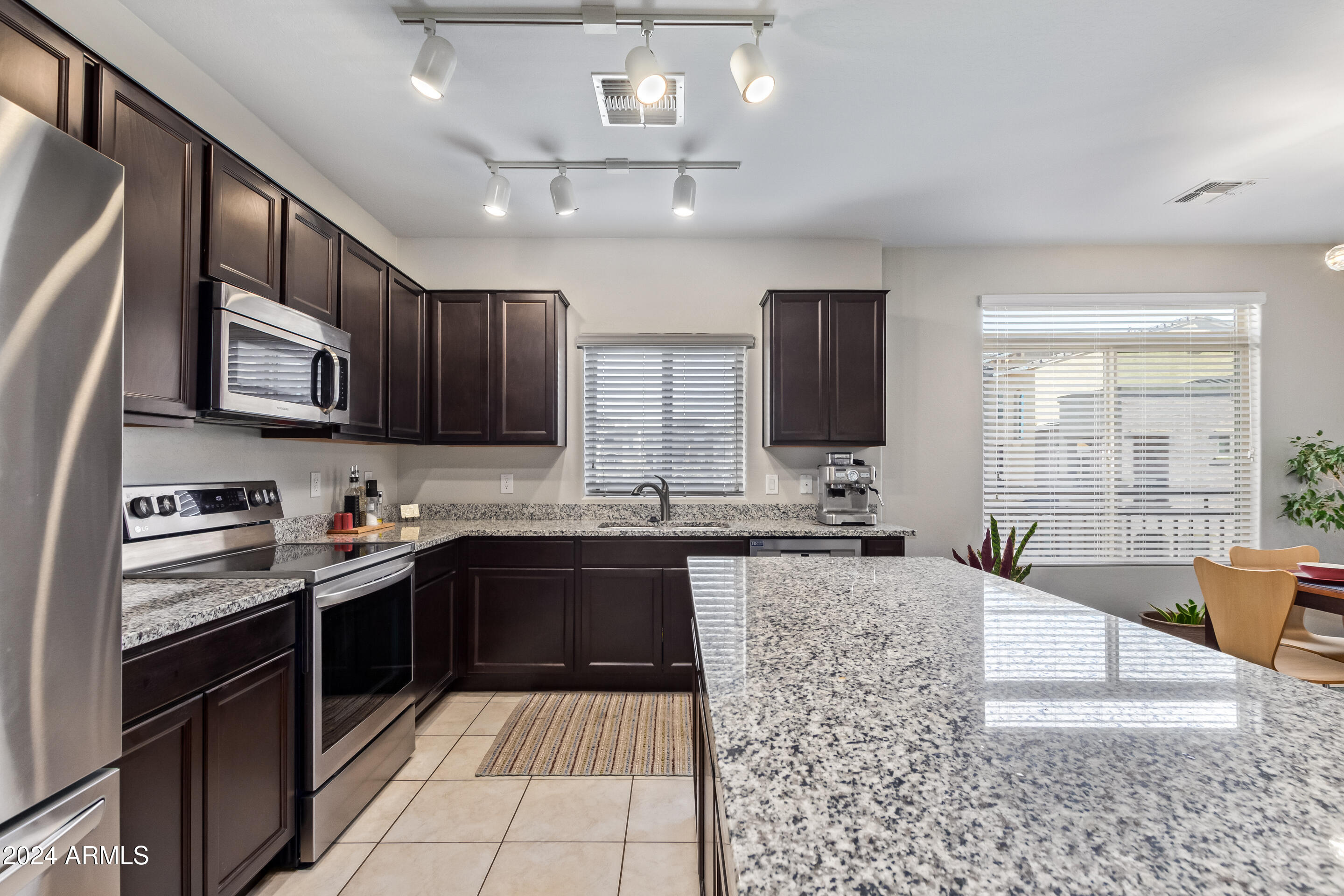2150 West Alameda Road, Unit 1327 Phoenix, AZ 85085 - Photo 12 of 52 22 - Alameda