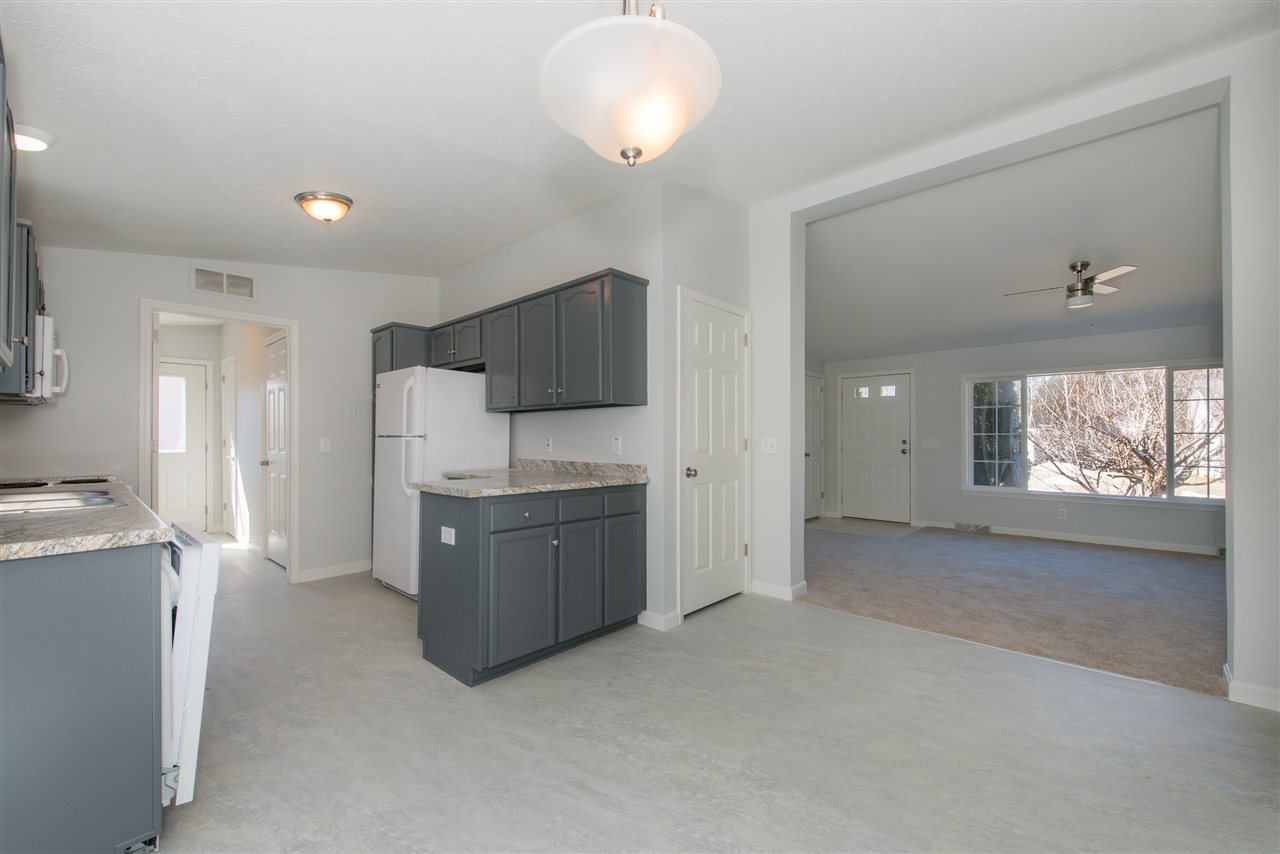 51 Fox Ridge Drive Berwick, ME 03901 - Photo 6 of 30 Gallery Image 6
