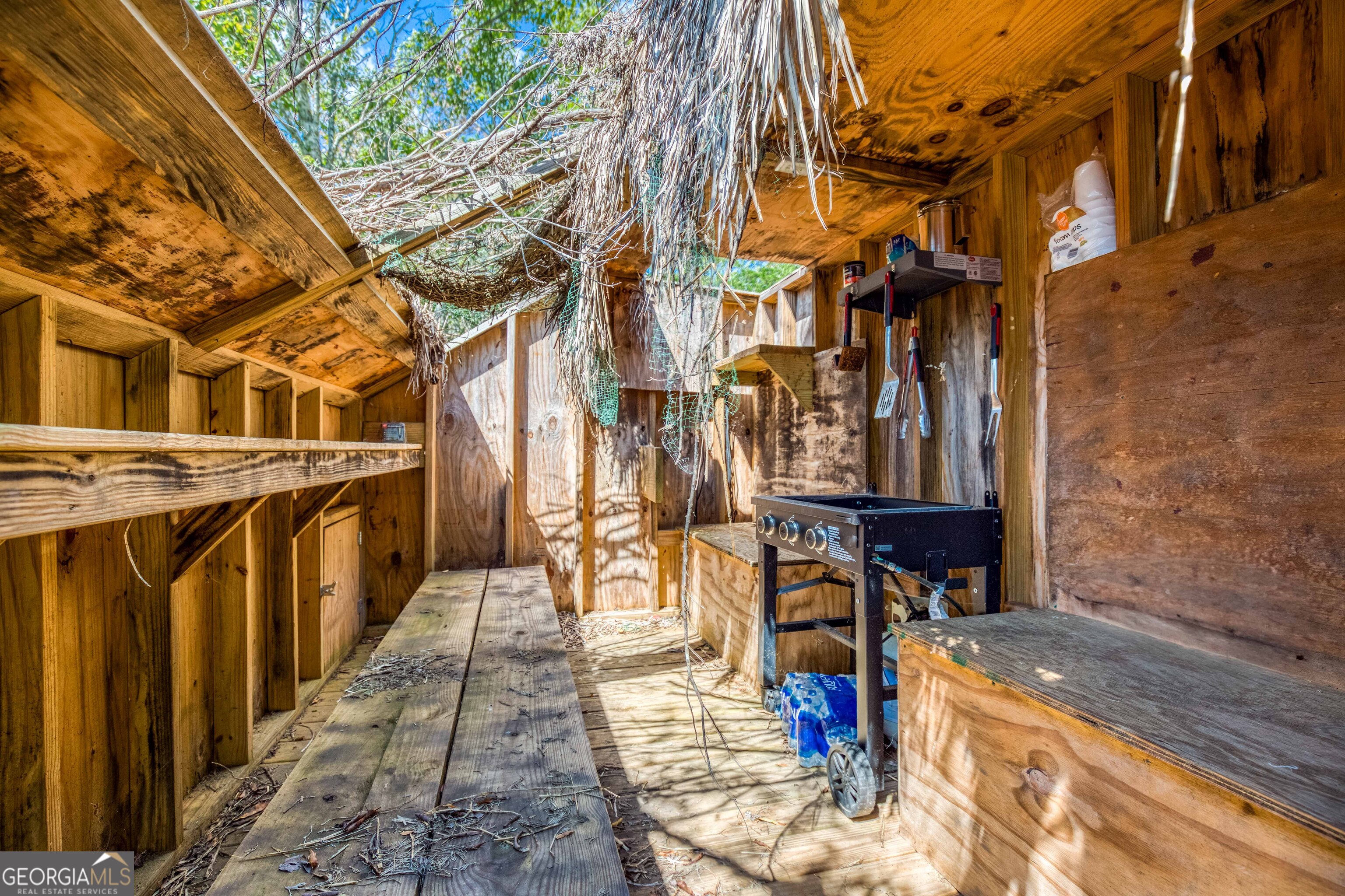 2688 Calhoun Falls Highway Elberton, GA 30635 - Photo 35 of 55 a view of a pathway of a house