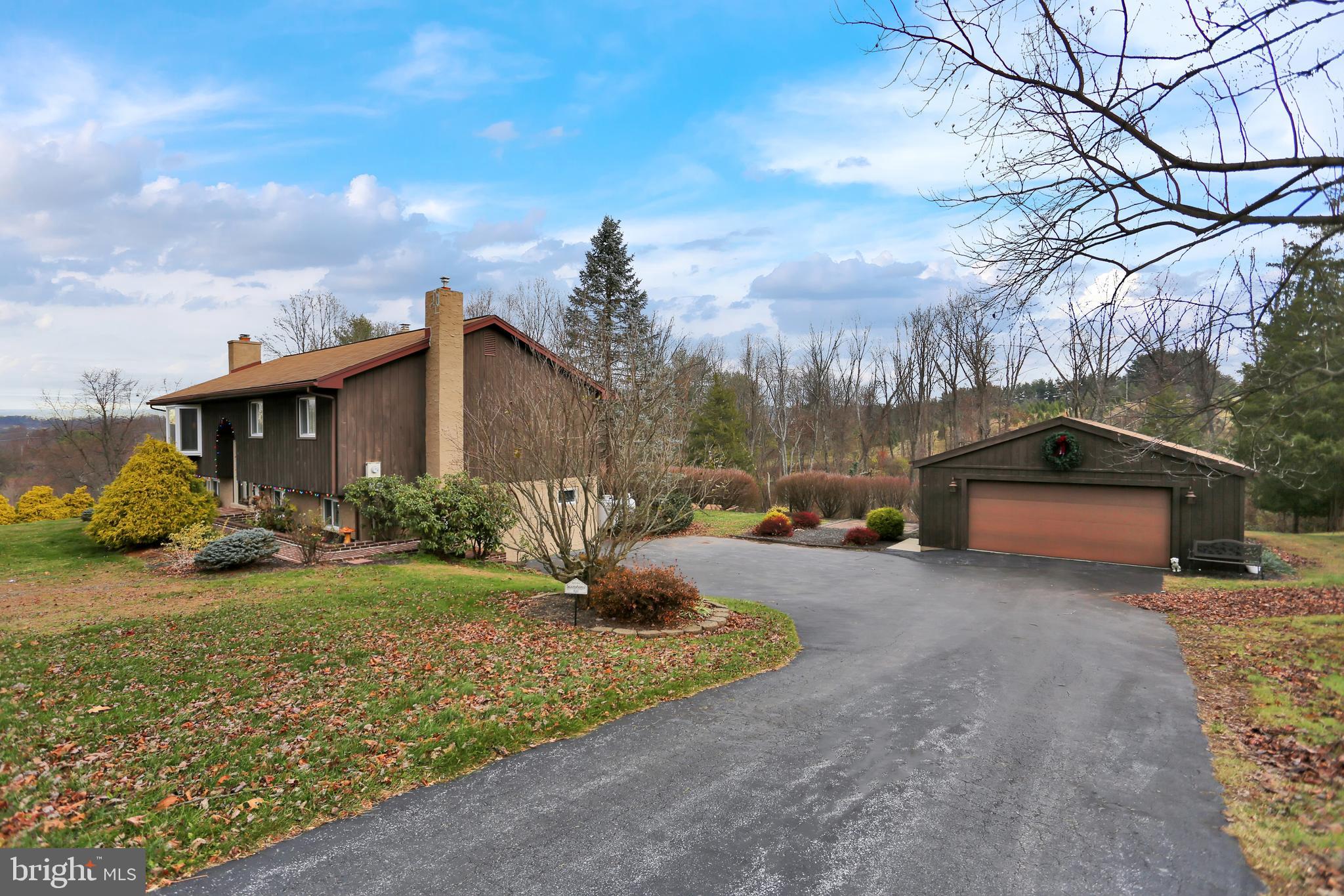 5081 Ridgewood Road Reading, PA 19608 - Photo 6 of 51