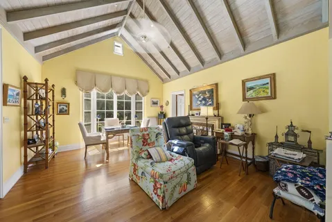 $13,500,000 | 240 Tangier Avenue, Palm Beach, FL 33480