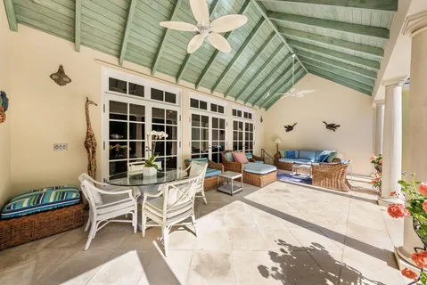 $13,500,000 | 240 Tangier Avenue, Palm Beach, FL 33480