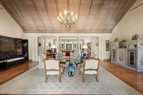 $13,500,000 | 240 Tangier Avenue, Palm Beach, FL 33480