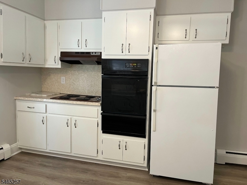 5 Burnham Road Morris Plains, NJ 07950 - Photo 3 of 22 Gallery Image 3
