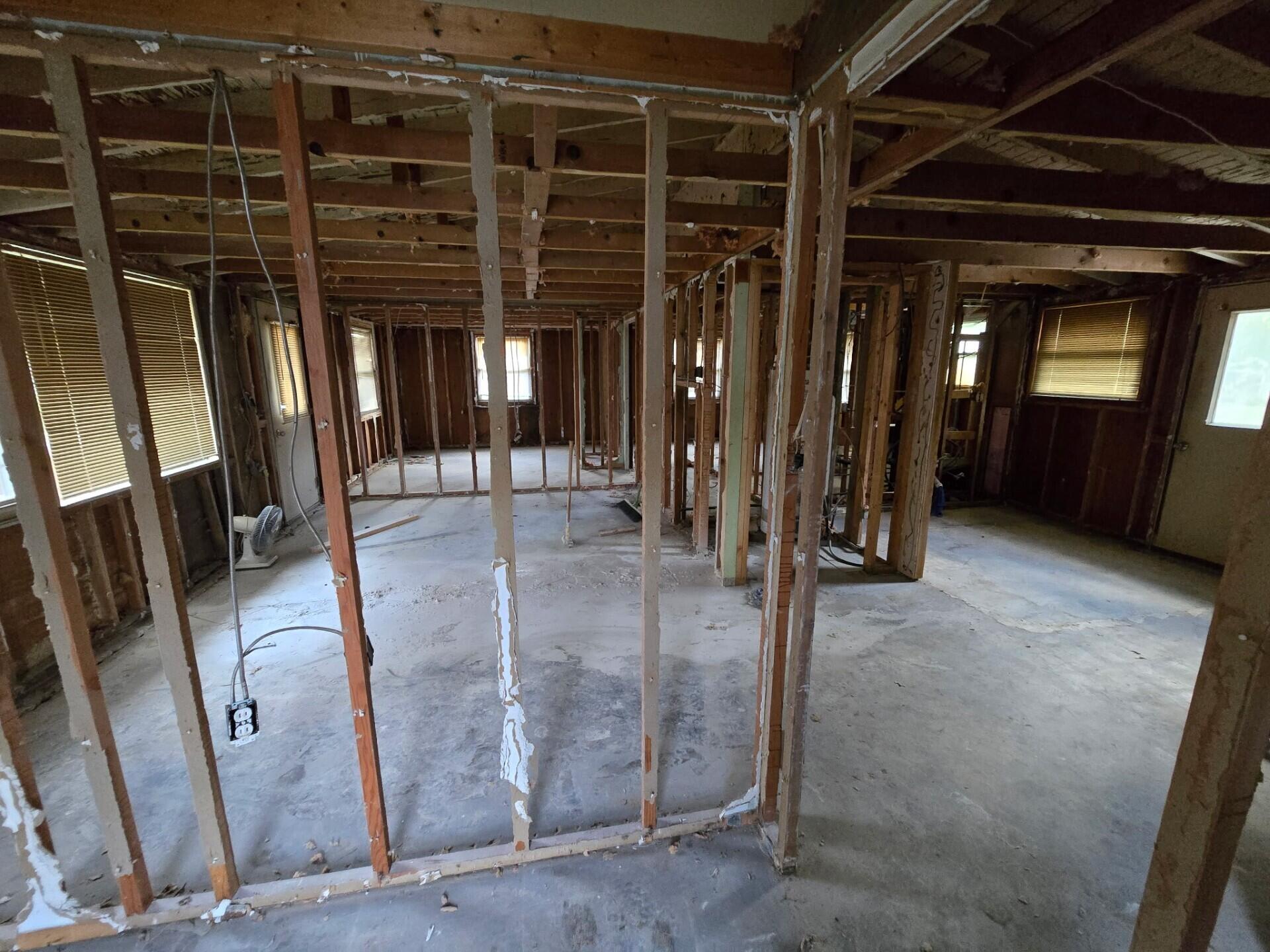 12704 Whitcomb Street Crown Point, IN 46307 - Photo 3 of 6 1920x1440