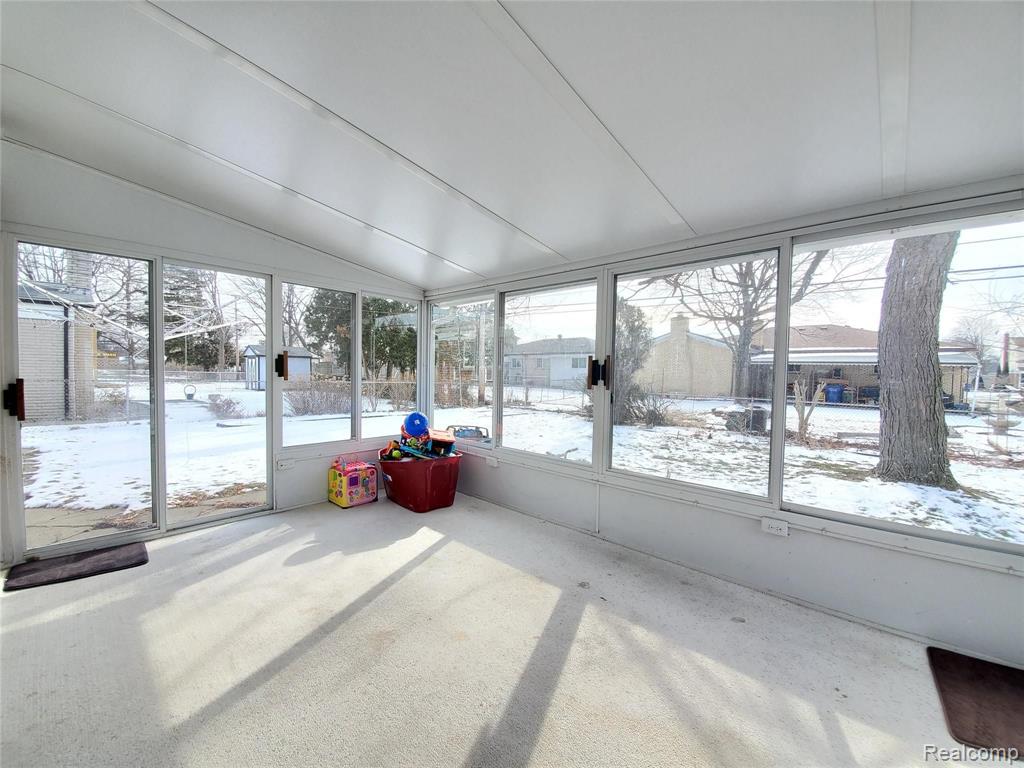 3814 Common Road Warren, MI 48092 - Photo 56 of 61