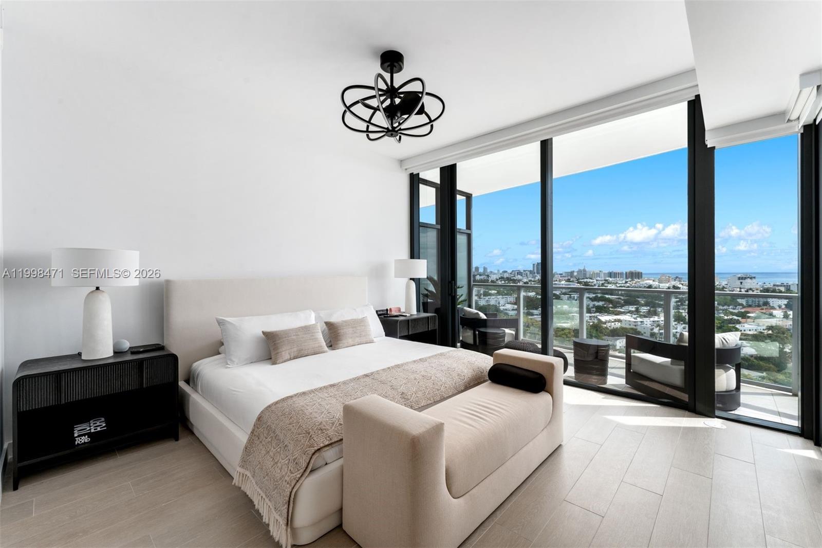 500 Alton Road, Unit 1802 Miami Beach, FL 33139 - Photo 13 of 37