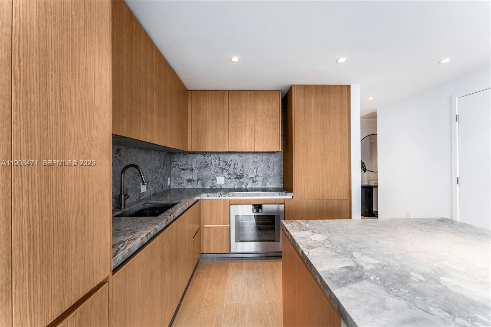 500 Alton Road, Unit 1802 Miami Beach, FL 33139 - Photo 7 of 37